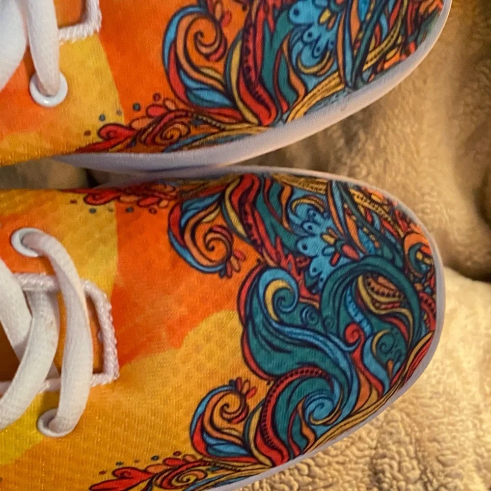Colorful Women's Sneakers with Artistic Flair - Picture 6 of 6
